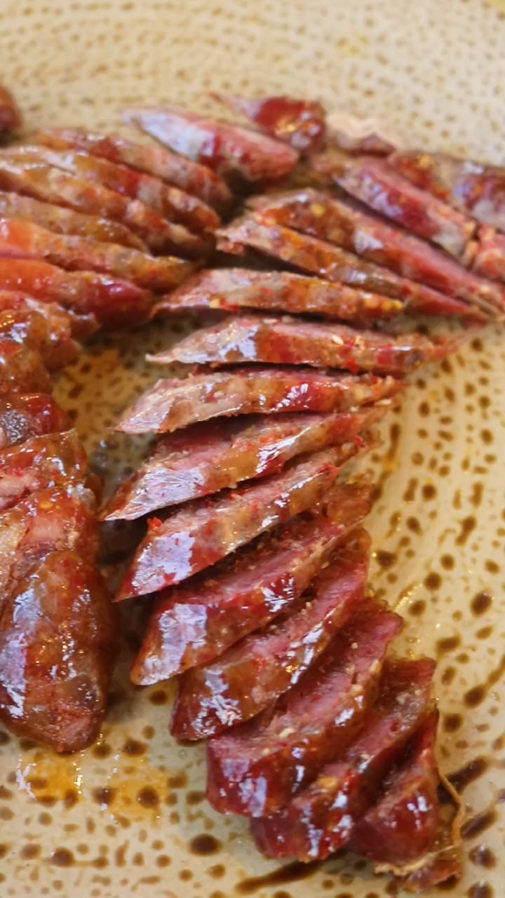 看看视频吧香肠腊肉可以吃了