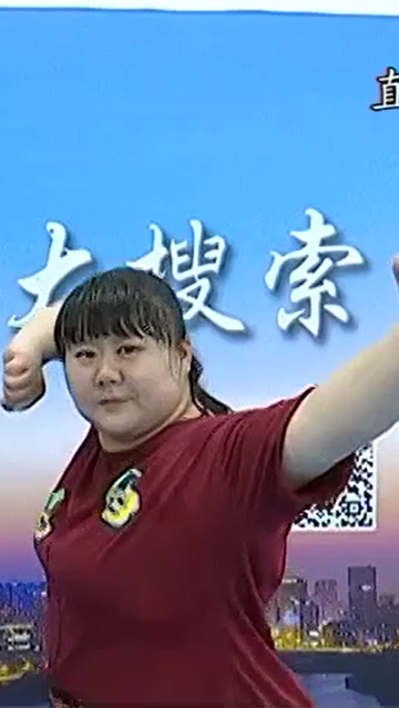 武术情侣·泡菜五花肉!头手断铁板令人称赞!网友:看不够