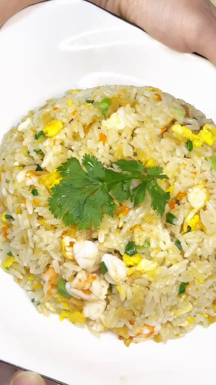 好好吃饭第一条:萝卜干炒饭