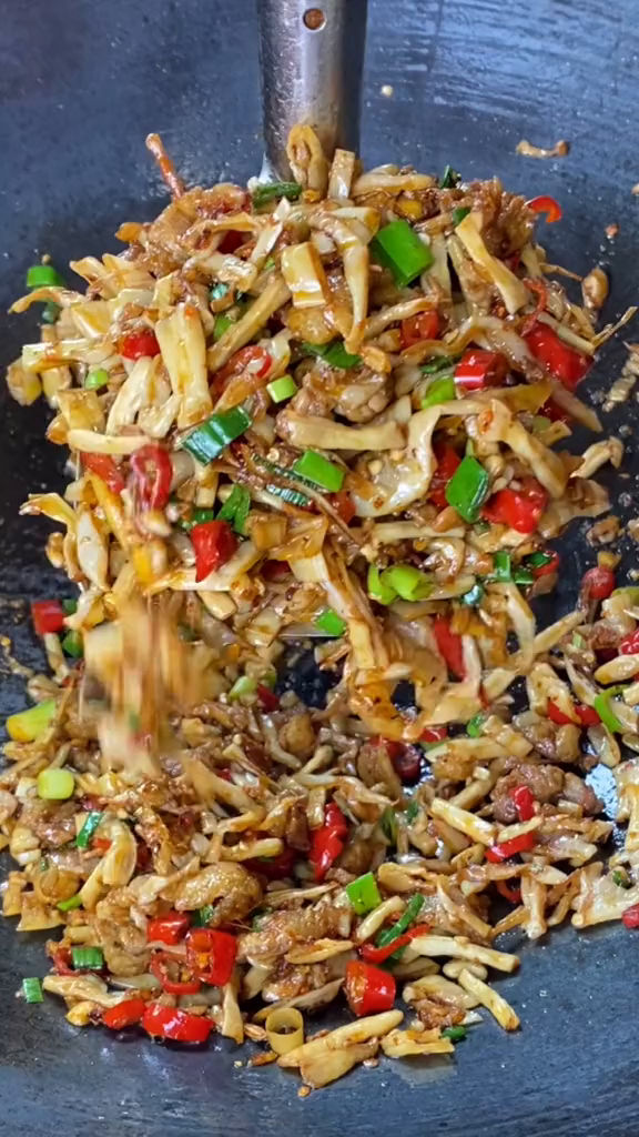 今天这个是炒法下饭菜美食教程坛子菜