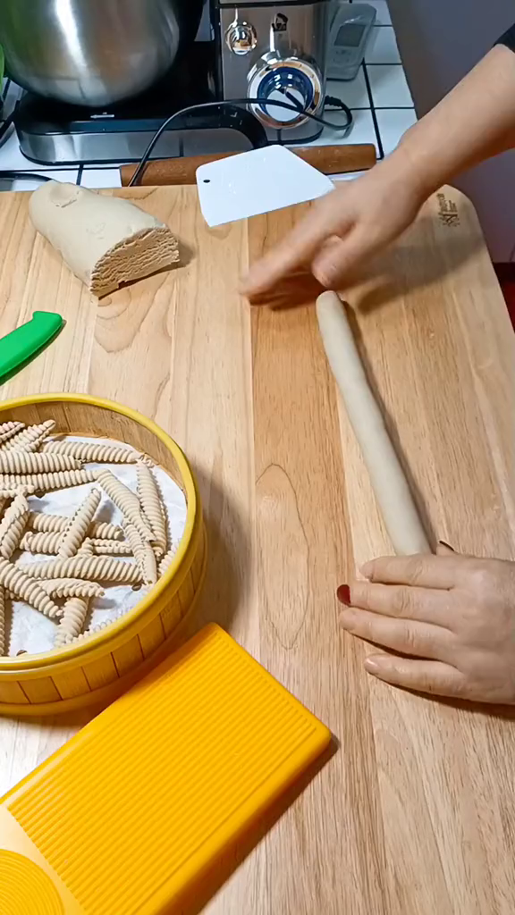 莜面鱼鱼的做法分享一下面食麻食在家做美食