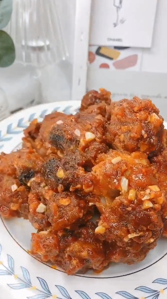 这样做的琥珀炸鸡,辛辣过瘾,这香味儿难以抵挡啊