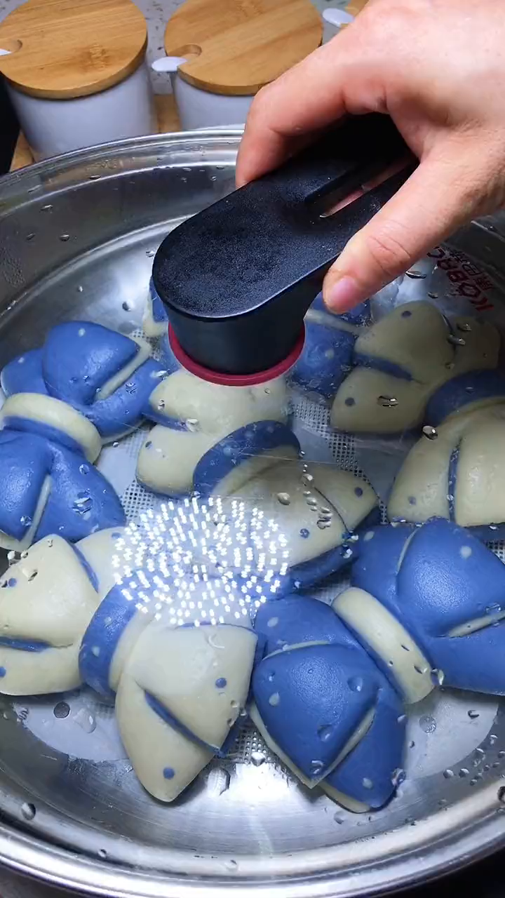 蝶豆粉馒头花样馒头蝴蝶结馒头