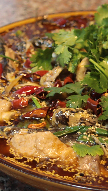 新的江湖菜排骨黄辣丁,麻辣鲜香,鱼肉嫩滑