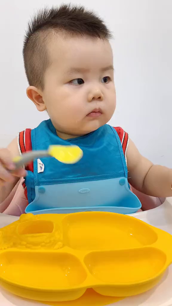 年总日记:爸爸妈妈终于良心发现,给我加鸡翅啦!