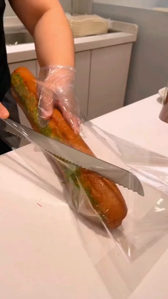 味多美的蒜蓉法棍只要12块9