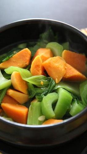 节日吃得太油腻,不妨来一道红薯芥菜汤,营养丰富,清淡解腻