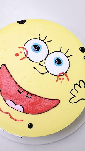 简单易学的海绵宝宝生日蛋糕