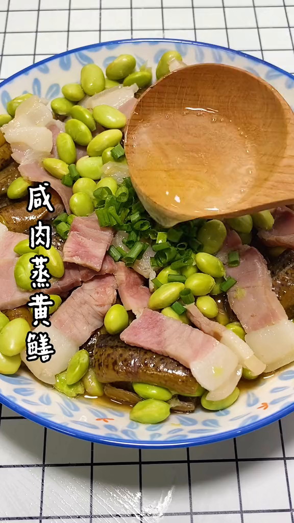 咸肉蒸黄鳝,一个字就是鲜,一定要试试家常菜