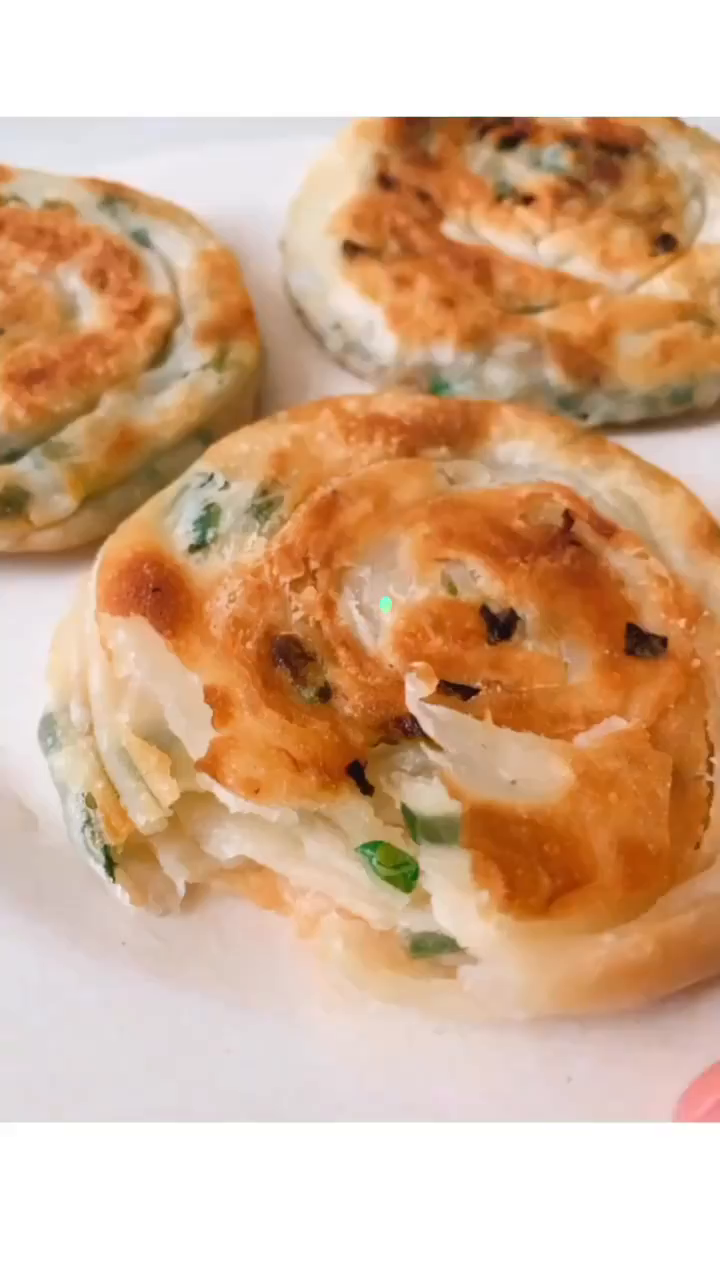 面包机食谱|香脆葱油饼面团做法|配方超简单