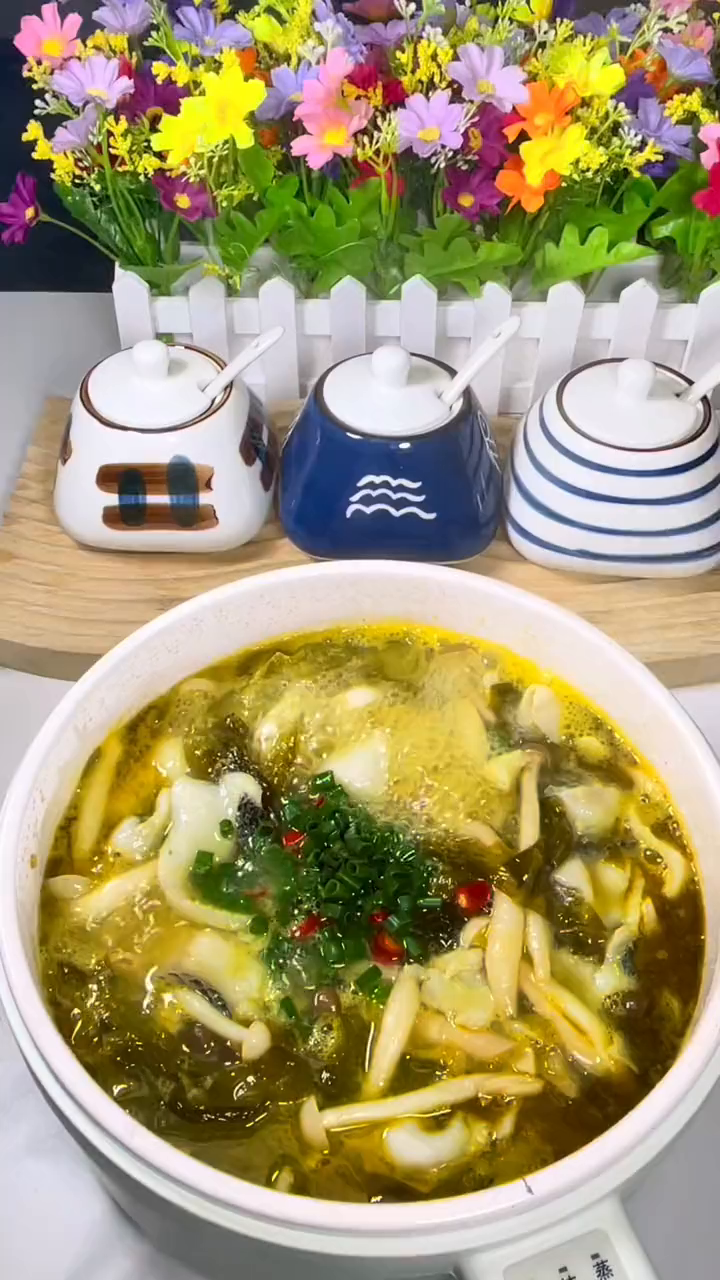 我们全家都爱吃酸菜鱼,可是自己做又太麻烦了 懒人快手菜