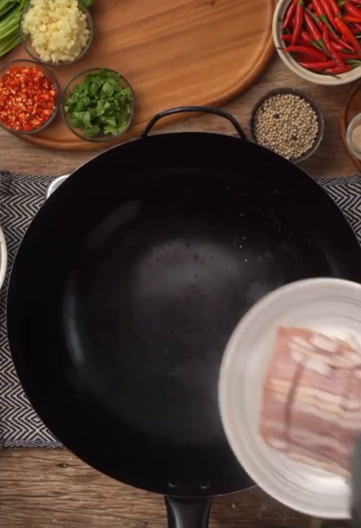 泰国美食蒜蓉培根炒饭,简单制作的泰国炒饭泰餐培训泰国菜