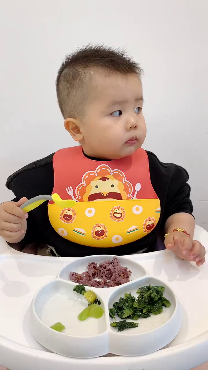 年总日记:虽然我很想吃虾片,但是爸爸说了不能吃就不可以