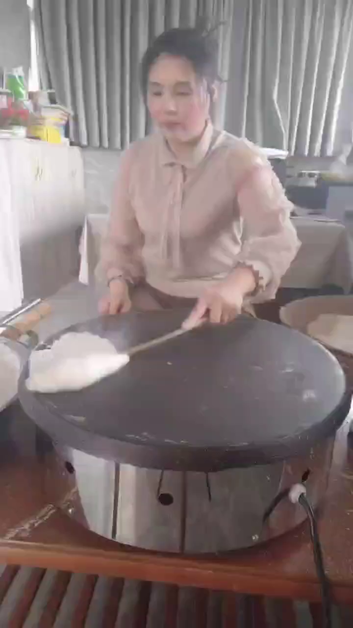 老式铁鏊子,烙煎饼就是香