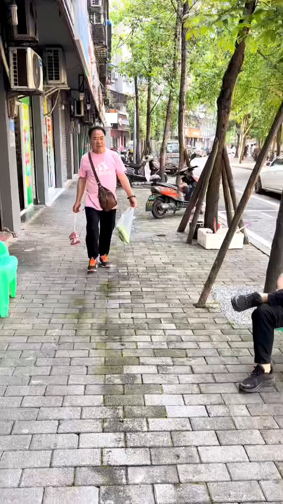 这样做的苦瓜肉片汤汤鲜肉嫩