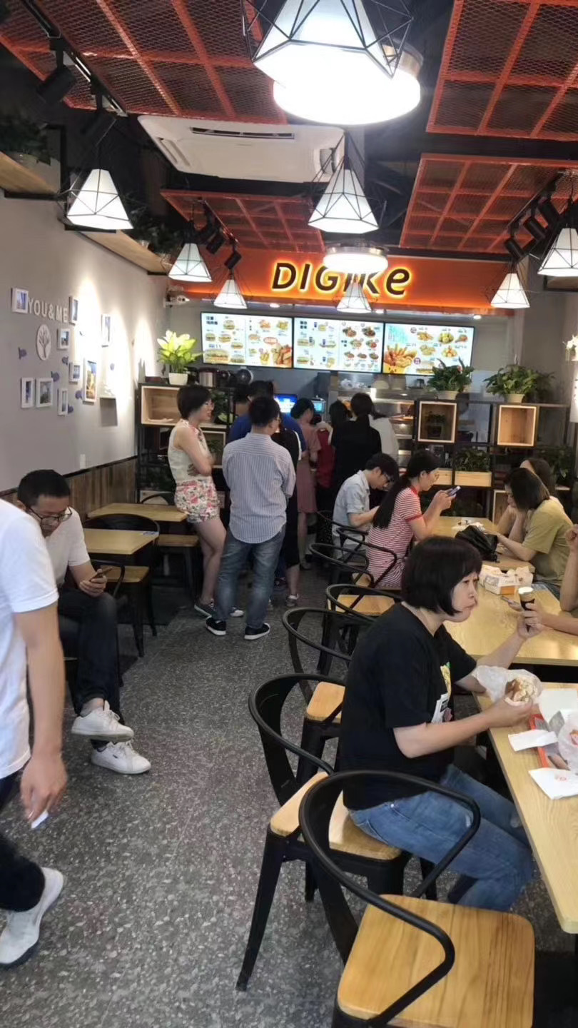 炸鸡汉堡店装修效果图