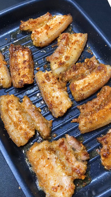 这样做烤五花肉,一辈子吃不够