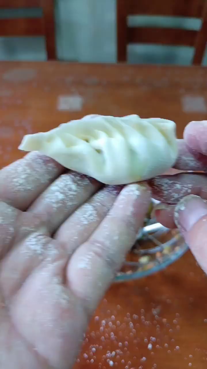 美食,在家包饺子