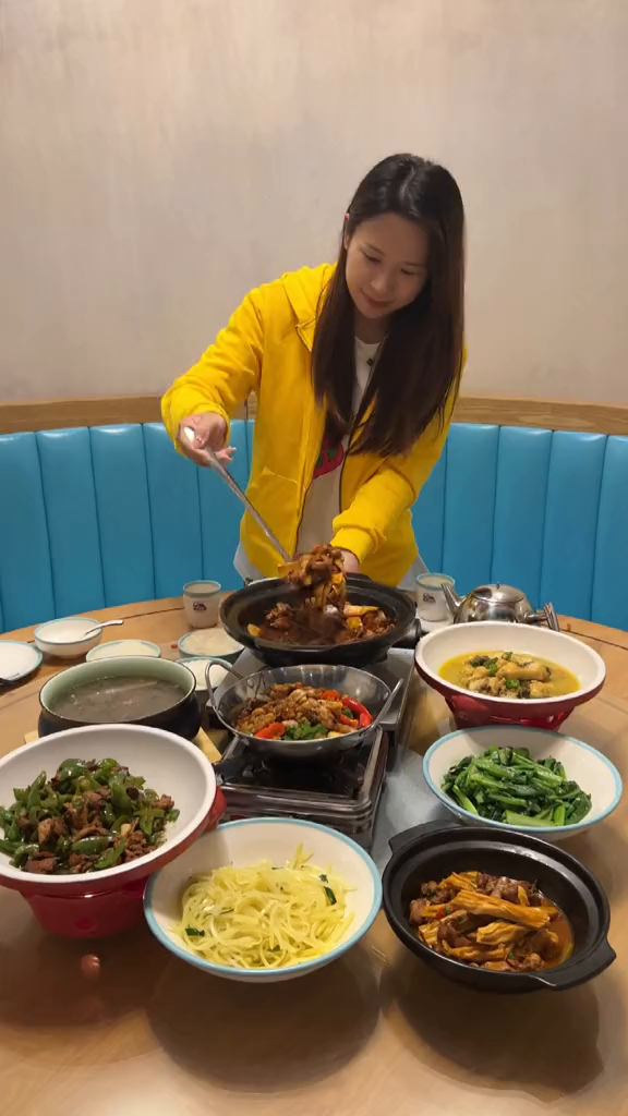发现一家很好吃的湘菜馆!99满满一桌菜!想吃的粉丝赶紧