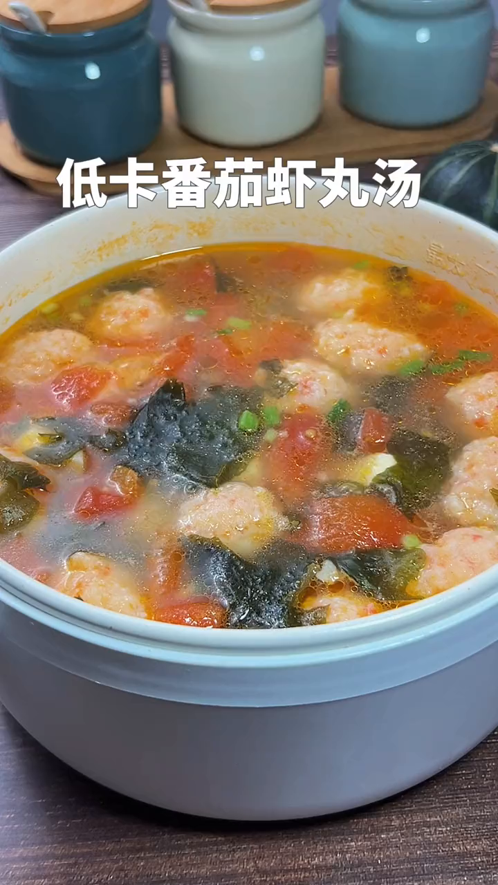 番茄虾滑豆腐汤低卡美味满足各种营养需求 懒人快手菜