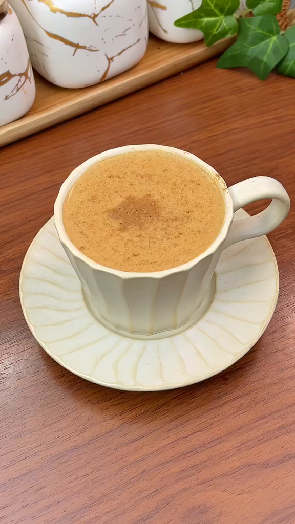 超模圈很火的肉桂粉每天早餐牛奶配咖啡