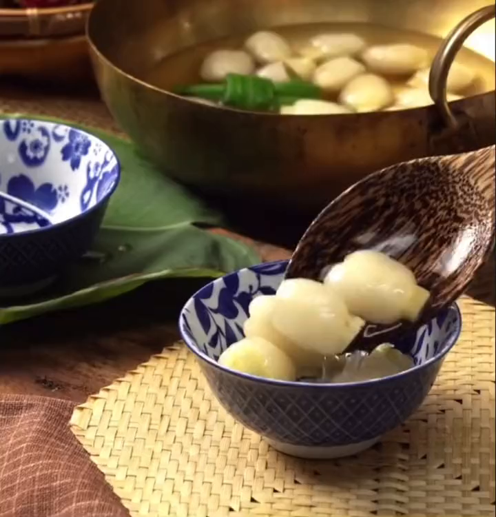 泰国甜品红毛丹菠萝羹美食推荐官美食创作者治愈系