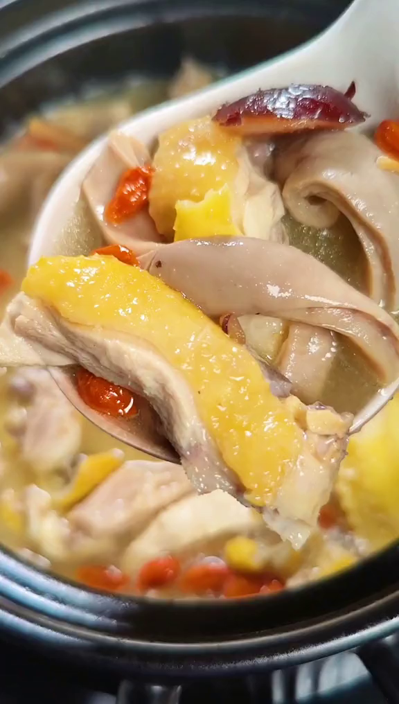 家庭版胡椒猪肚鸡,做法简单