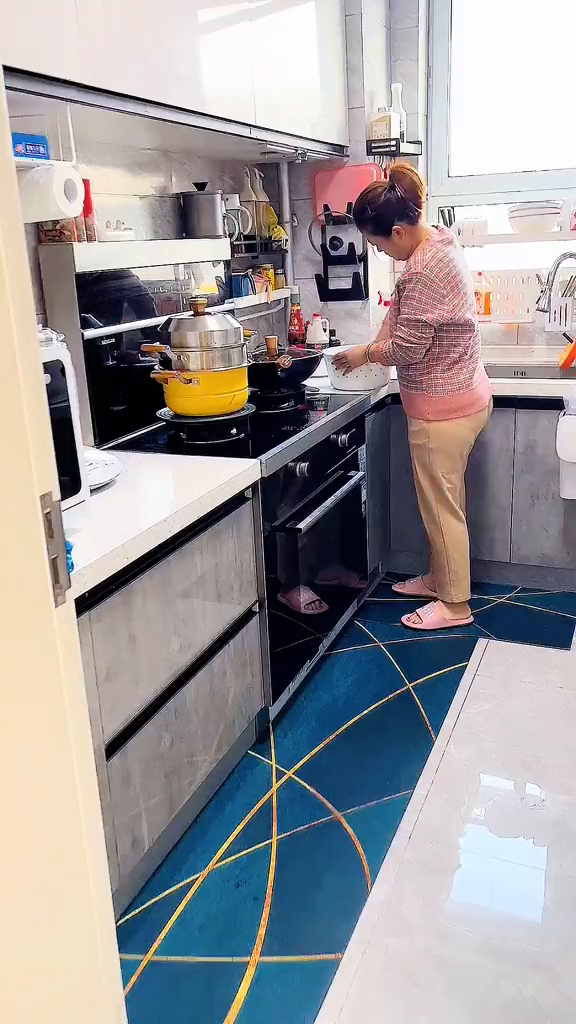 三餐四季,温暖有趣,幸福就是有人等有家回有饭吃