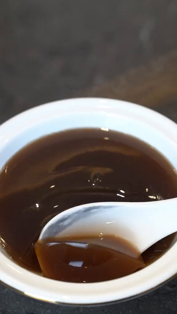 还有多少人不知道,古法龟苓膏真是用乌龟壳做的?入口清香回甘,老少皆宜!广东人的凉茶,DDD