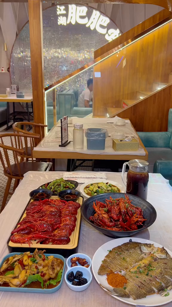 肥肥虾庄太夸张了吃好虾来肥肥心动