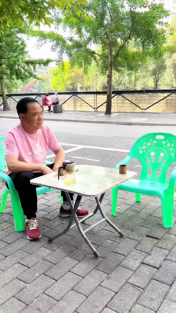 今天给老丈人做了一道麻辣鱼蛋