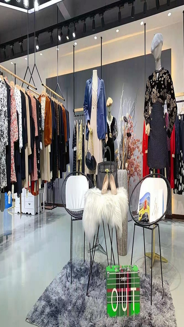 【小鱼仔】21夏 广州品牌 知名设计师女装 时尚简约 个性大气 三标齐全