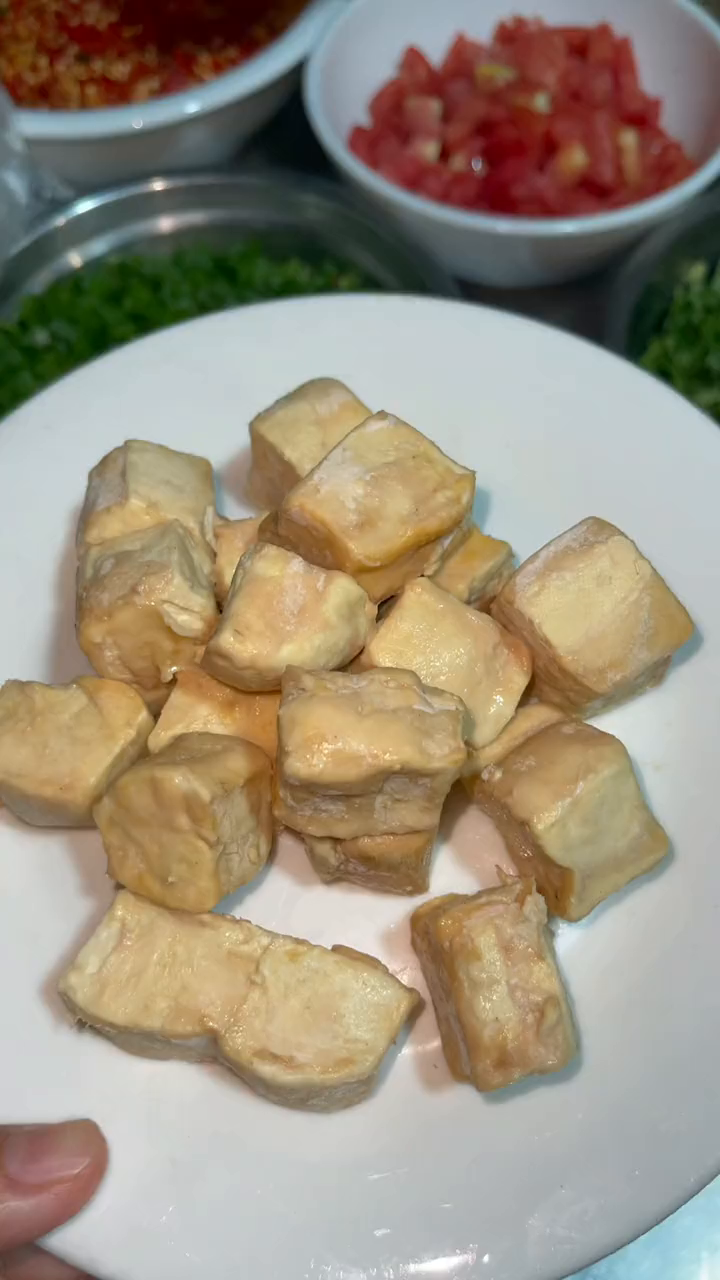 你们要的臭豆腐煮鱼教程来了