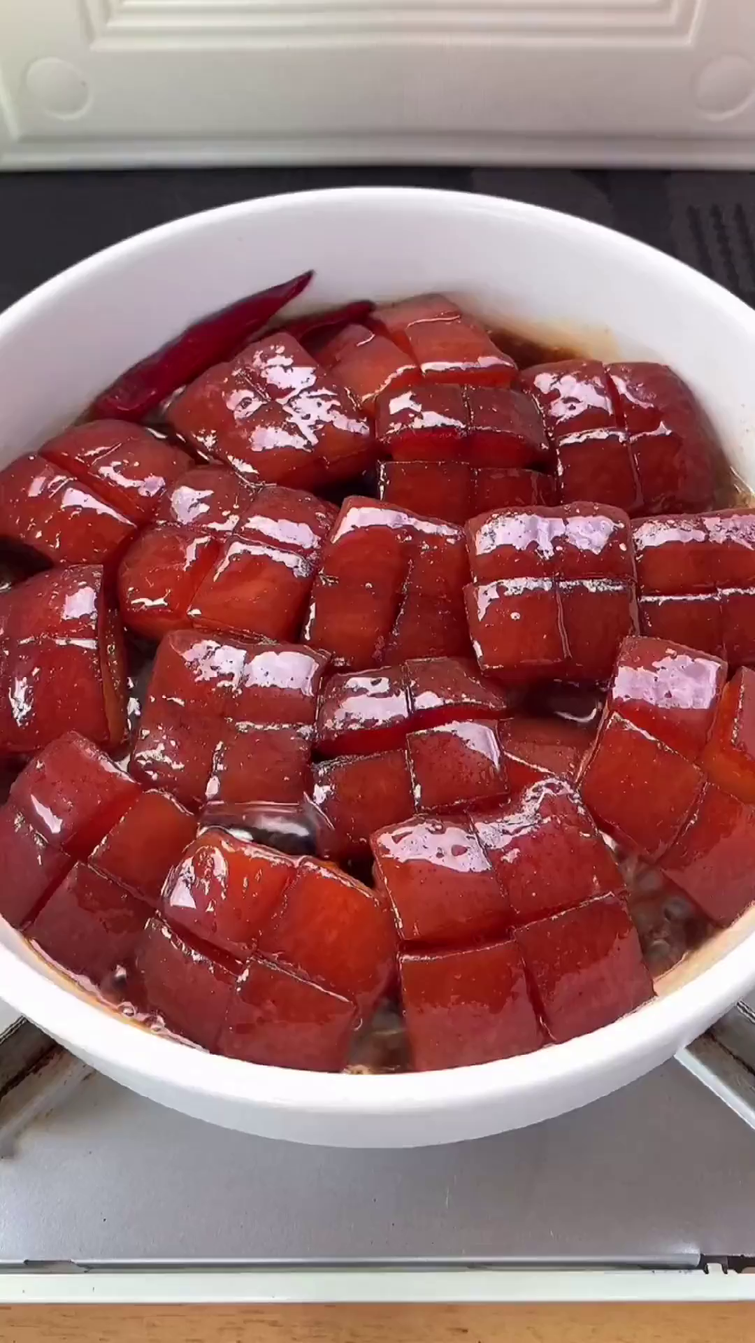 一起看看吧东坡肉的做法非常简单
