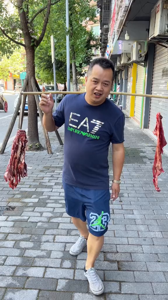 这个天来一道酸萝卜牛腩汤也是不错的选择