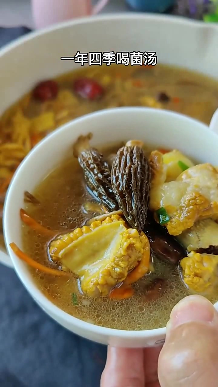 想做汤汁鲜美,脆嫩爽滑的菌菇汤,一定要试试这个做法,低卡营养