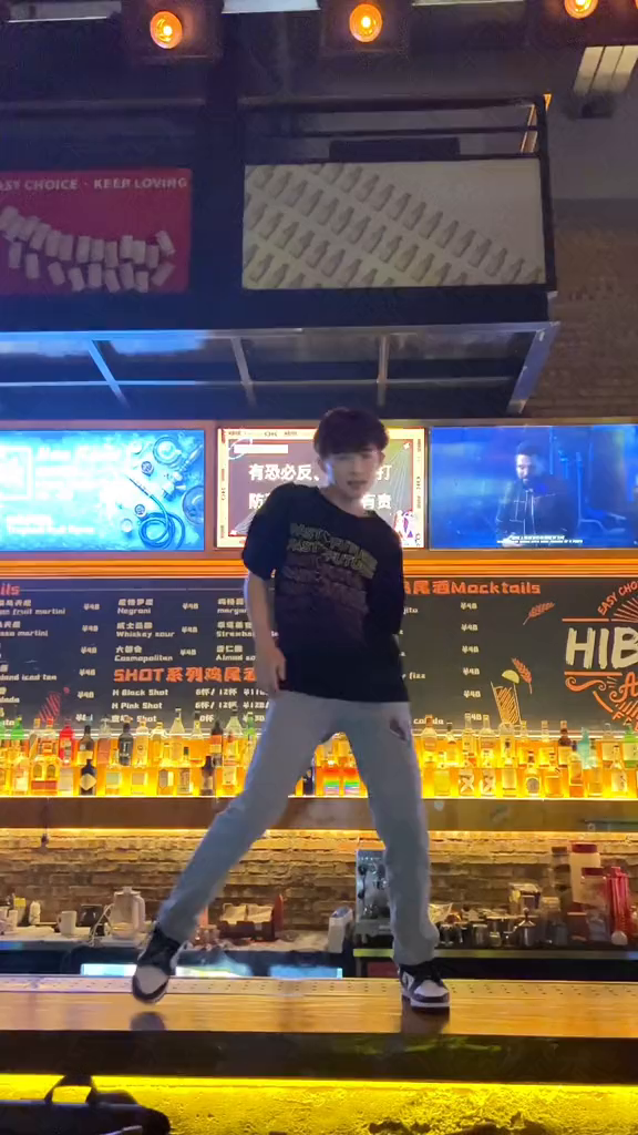 长沙公社打卡新歌首跳