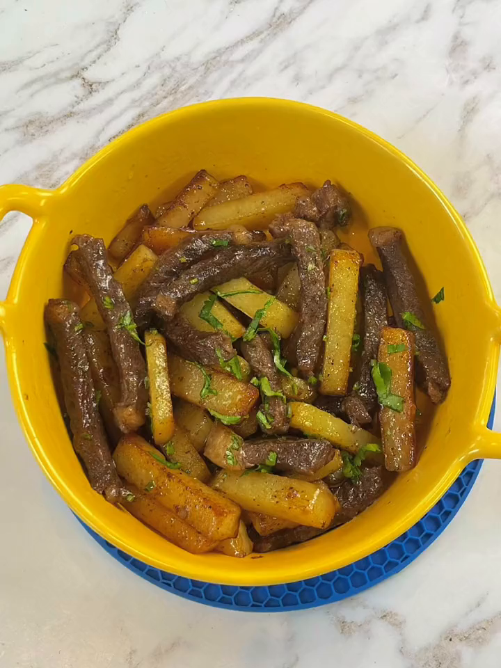 牛排新吃法,饱腹感超强的黑椒土豆牛肉条