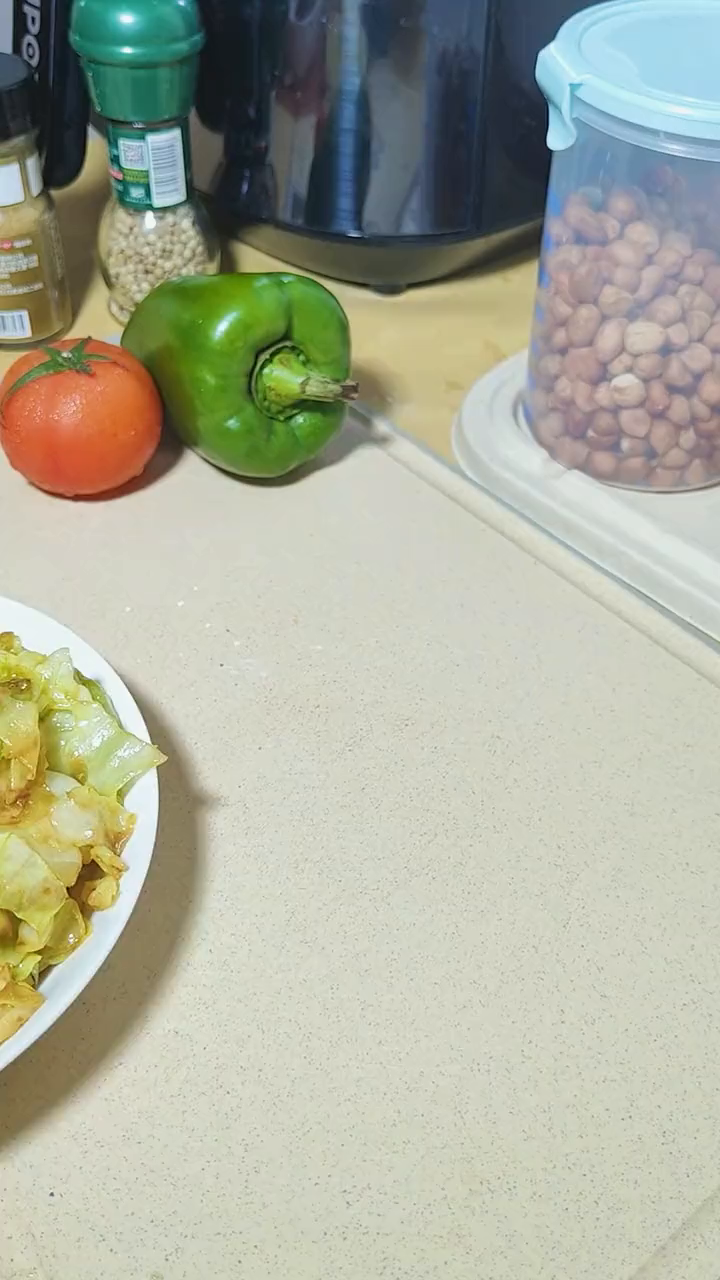 手撕包菜要怎么撕怎么炒才好吃呢?看我的!