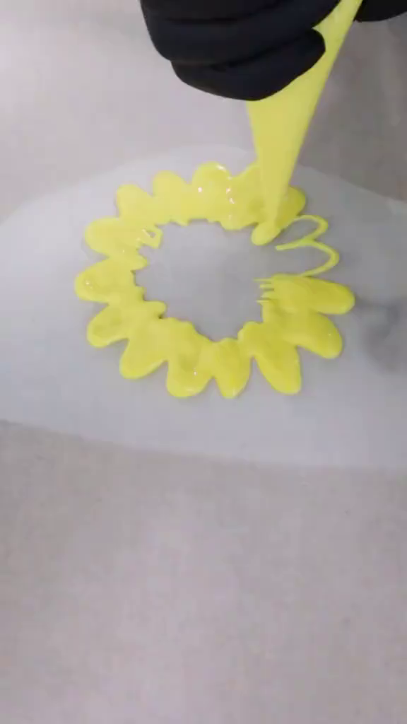 手绘蛋糕卷