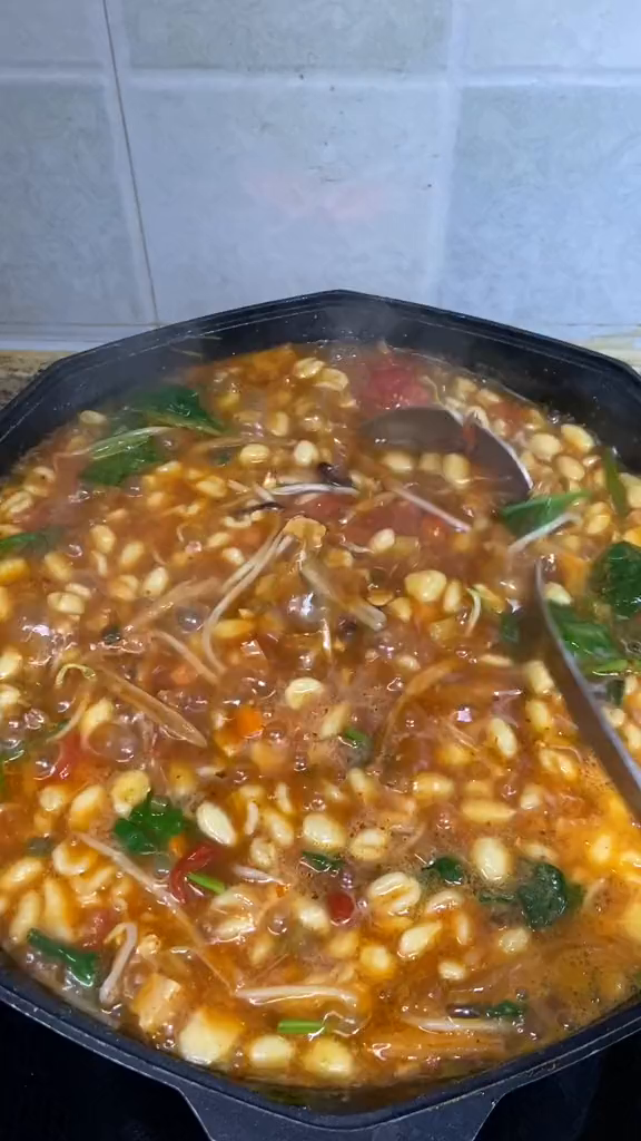 下雨天不知道吃啥那就做一锅热乎的烩麻食吧全家人都爱吃