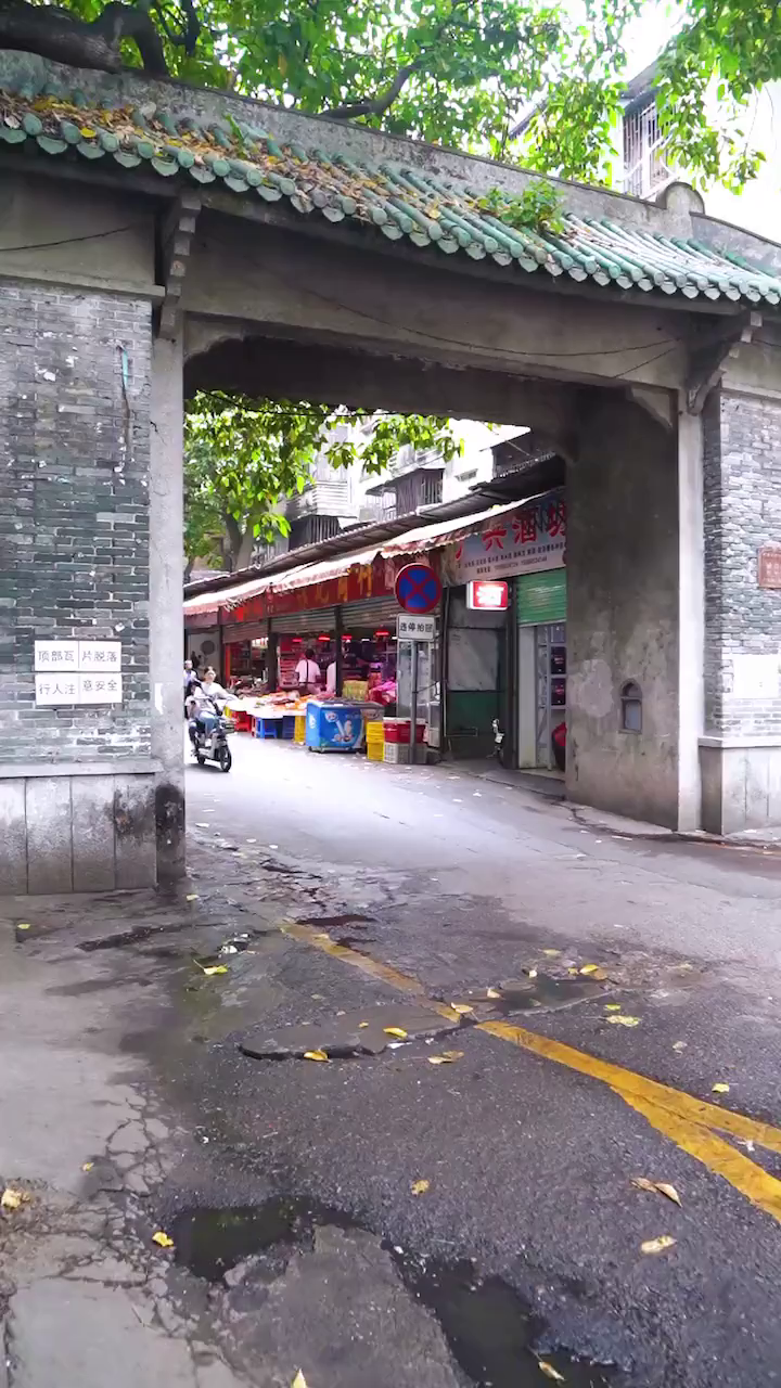 咕噜肉是惠州人一生中无法拒绝的味道