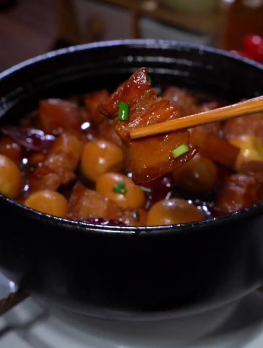 红烧肉这样做,肥而不腻,连不吃肉的小朋友都能吃好几块