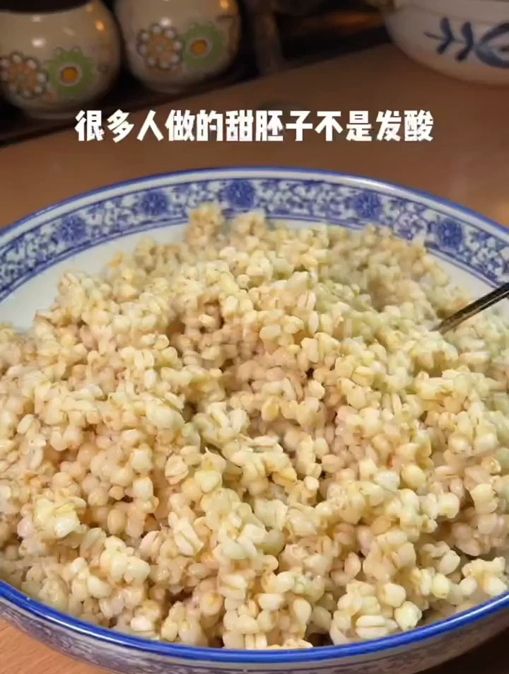 一斤麦子一包酒曲刚刚好,注意制作过程,器具等一定要干净