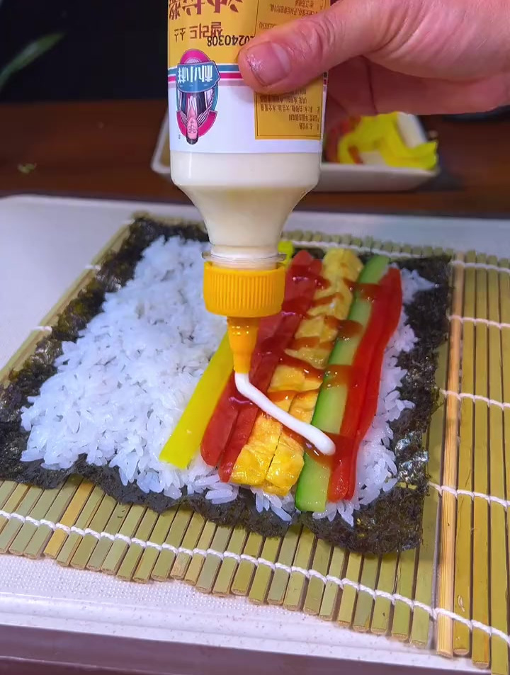 以后要是想吃寿司了,在家几分钟就能做