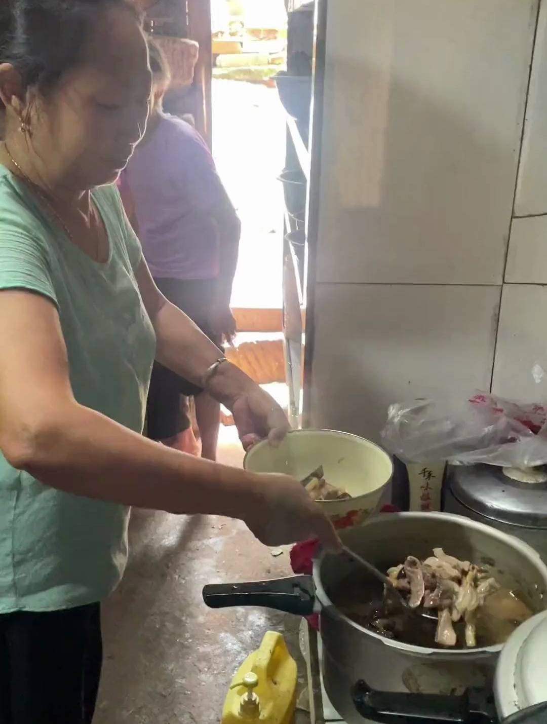猪肚鸡汤你能喝几碗