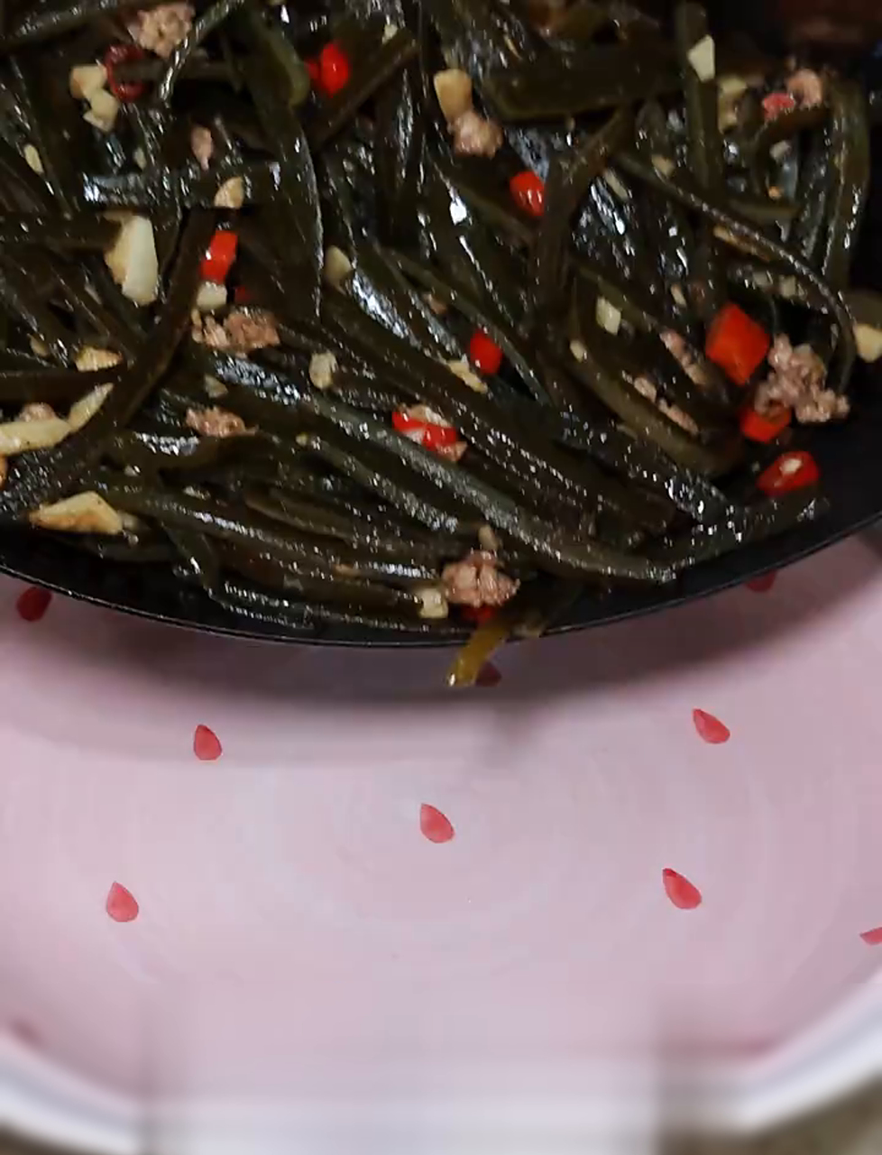 小糖人每天带饭上班,控糖美味:海带丝炒肉末
