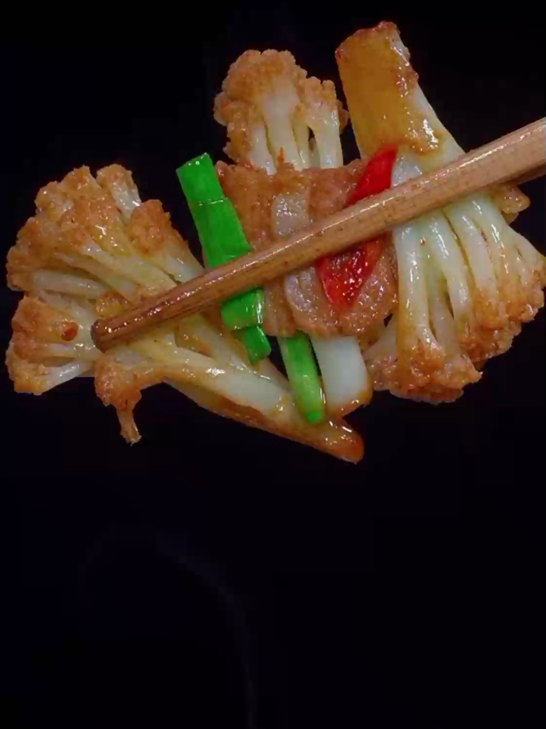 花菜的家常做法,花菜炒肉片做法简单好吃下饭家常菜花菜