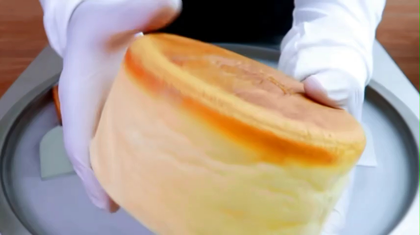 面包炒冰激凌卷,看起来味道应该很不错