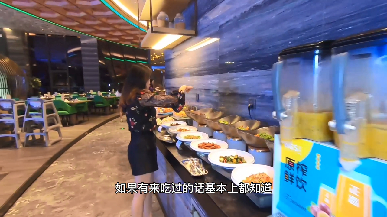 泉州荣誉自助旋转餐厅,一人268,金枪鱼三文鱼海鲜吃到爽